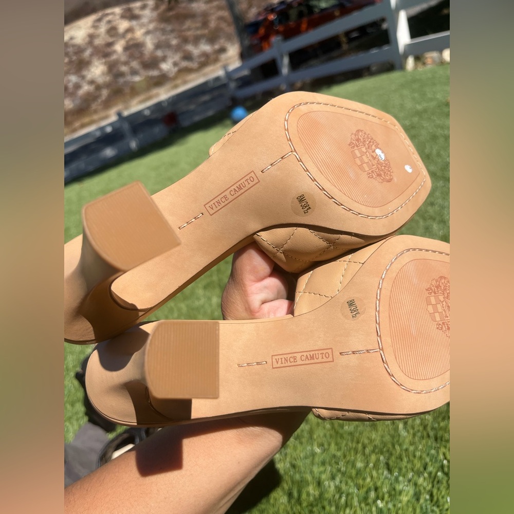 Vince Camuto Reselm Heeled Sandal Dolce De Leche (Like New/Tags Removed)8 M Size - Picture 5 of 5